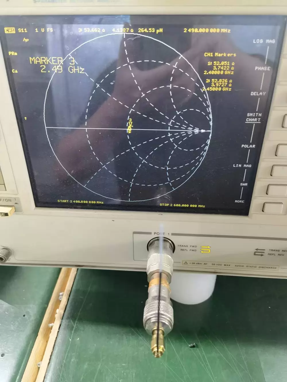 Диаграммы Смита антенны IPEX SW2400-IPEX Диаграммы Смита антенны IPEX SW2400-IPEX