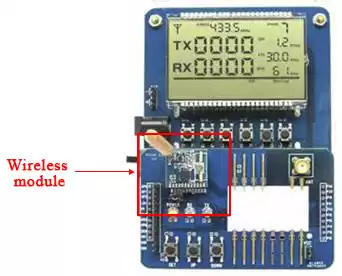 Аппаратное подключение демонстрационной платы и беспроводного модуля